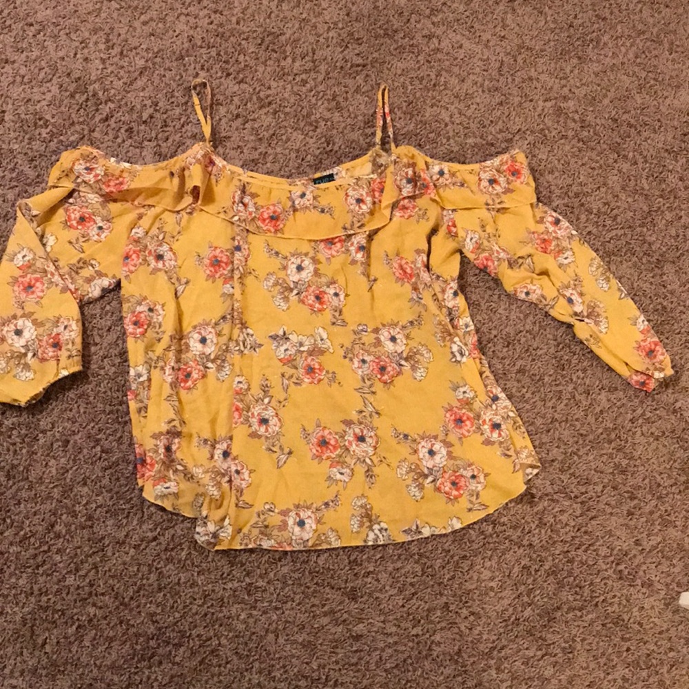 Cold shoulder chiffon top